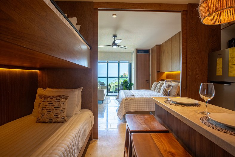 Beachfront Studio, Zantamar 303