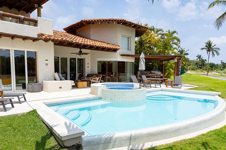 Palmas. Beautiful house in Punta Mita.